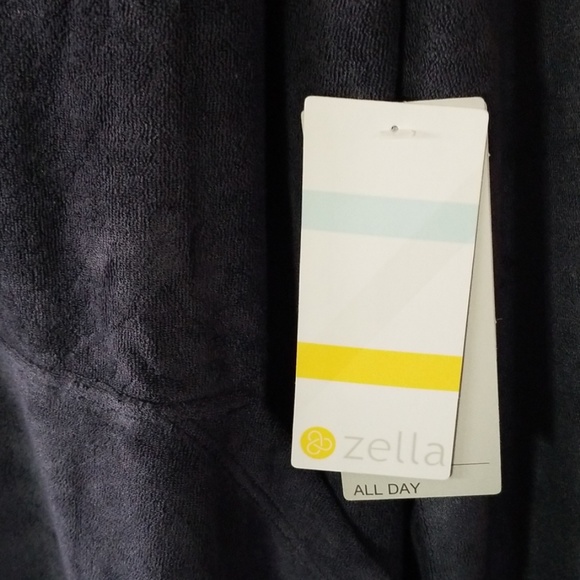 Zella Spa Hoodie - Picture 5 of 8